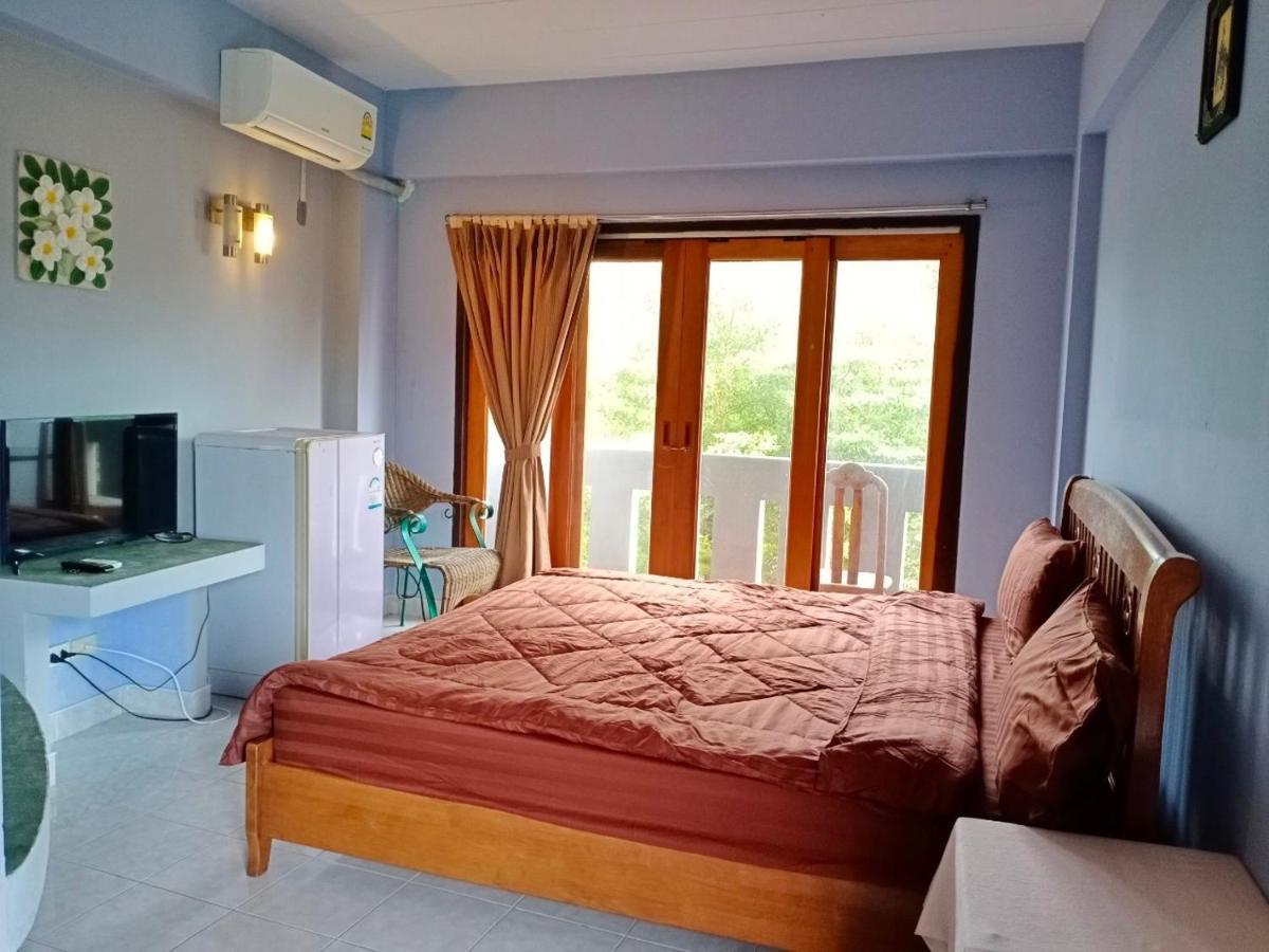 Pott Guesthouse Pantai Chaweng Luaran gambar